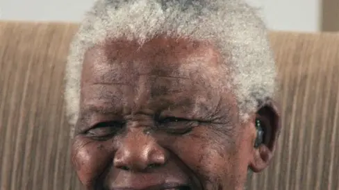 Nelson Mandela 'serious' in hospital