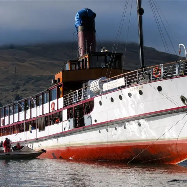 TLC for 'lady of the lake'