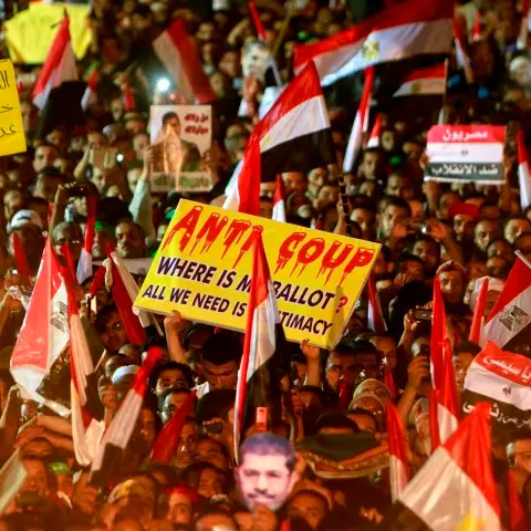 Egypt announces Mursi criminal probe
