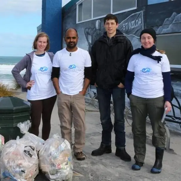 Volunteers gather 600 litres of trash