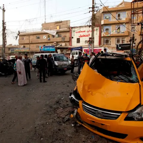 Dozens die in Baghdad bomb blast