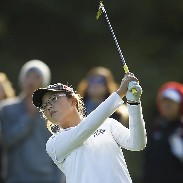 Golf: Ko gets green light to go pro