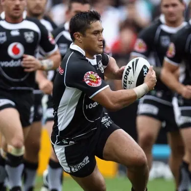 League: Ropati signs new Warriors deal