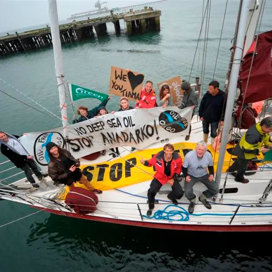 Southern yacht off to protest oil-drilling
