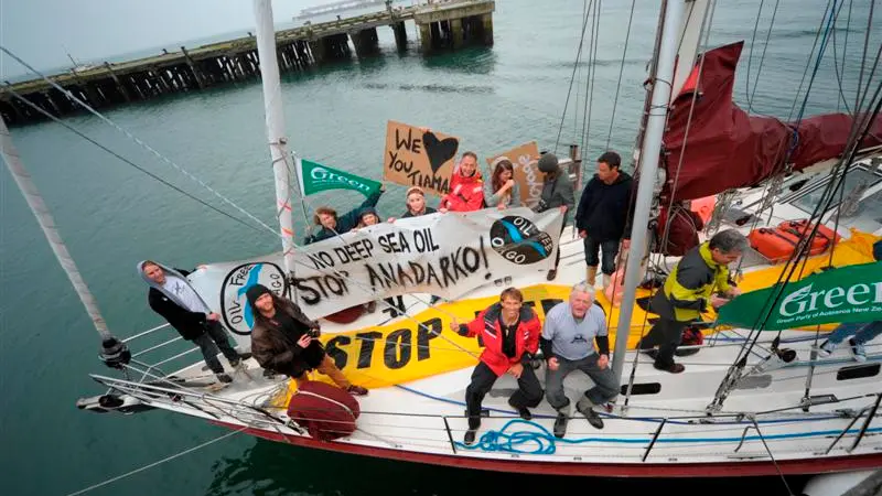 Southern yacht off to protest oil-drilling