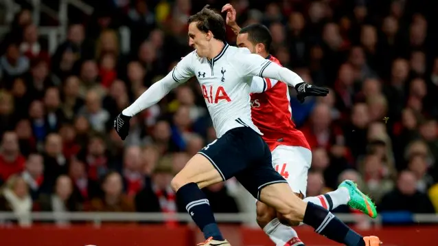 Football: Gunners down Spurs in FA Cup clash