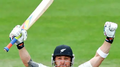 McCullum makes history with triple-ton; NZ win series
