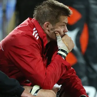 Rugby: McCaw out for eight weeks