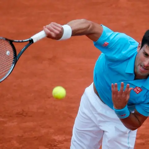 Tennis: Nadal, Djokovic advance in France