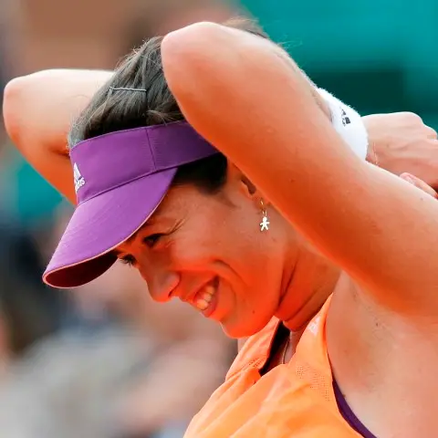 Tennis: Williams sisters stunned by youngsters