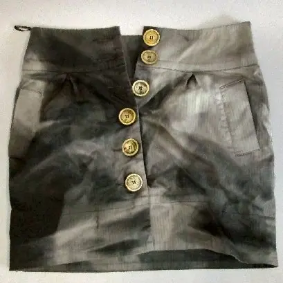 Police seek help on ownership of skirt