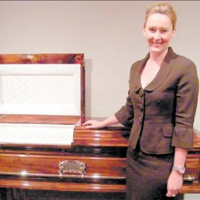 Qualified embalmer back in business