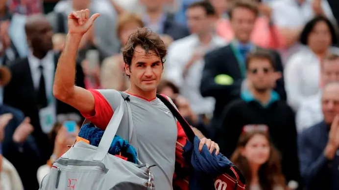 Tennis: Federer dumped out of French Open