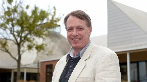 Council CEO experienced and well qualified