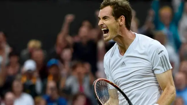 Tennis: Murray moves into quarterfinals
