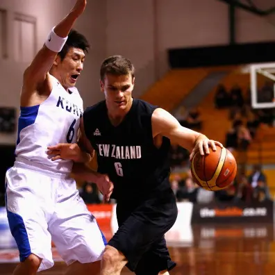 Basketball: Tall Blacks prevail in decider