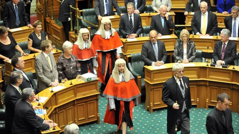 Two new Dunedin MPs swear allegiances
