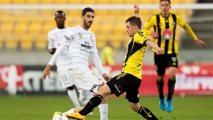 Football: Dogged Phoenix down Wanderers