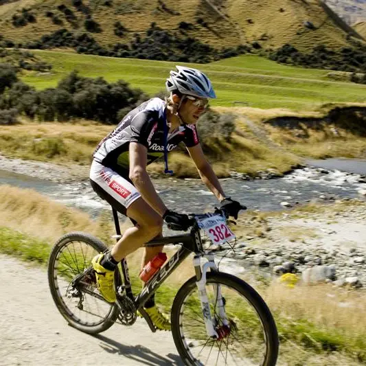 Mountainbiking: Leuchs breaks Roy's Motatapu winning streak