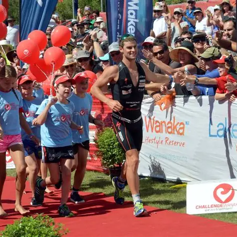 Multisport: McNeice commanding in third win