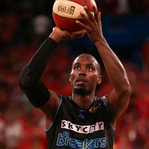 Basketball: Breakers cool on bridging the gap