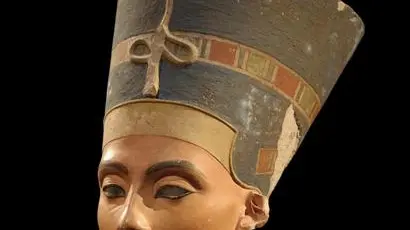 Egyptian bust displays power of portraiture
