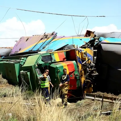 Dozen dead, scores injured in Sth Africa train crash