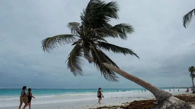 Tropical Storm Franklin takes aim at Mexico