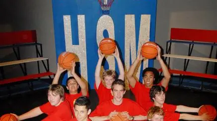 'High School Musical' cast having a ball