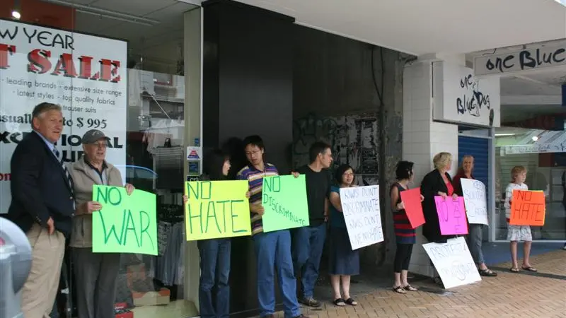 Ban on Israelis opposed