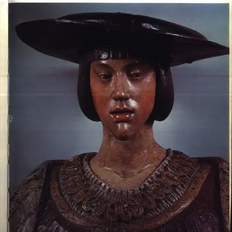 Channelling Monica Bellucci in clay bust