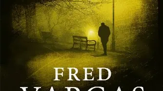 Eccentric characters, quirky dialogue flavour mystery