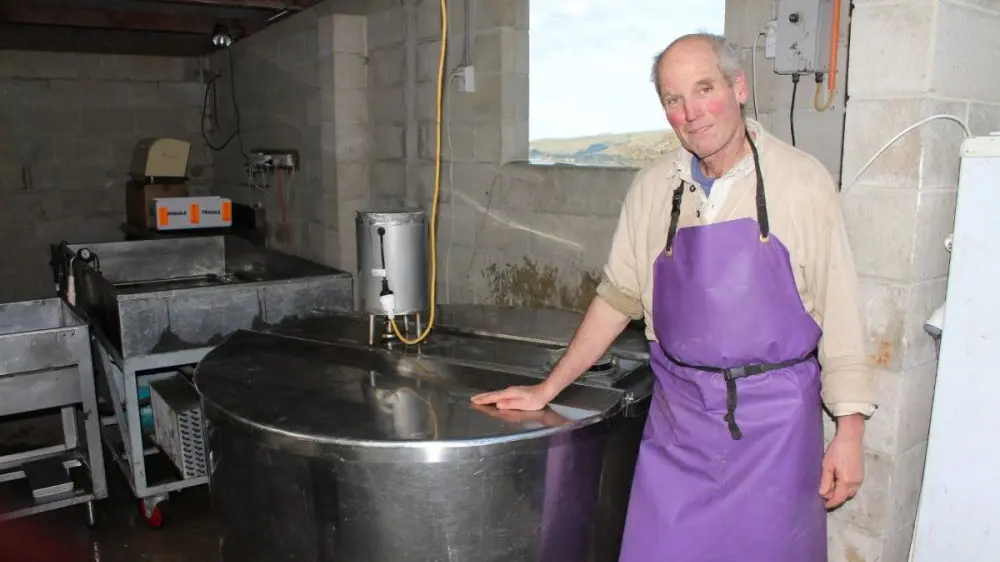 Public keep dairy dream alive