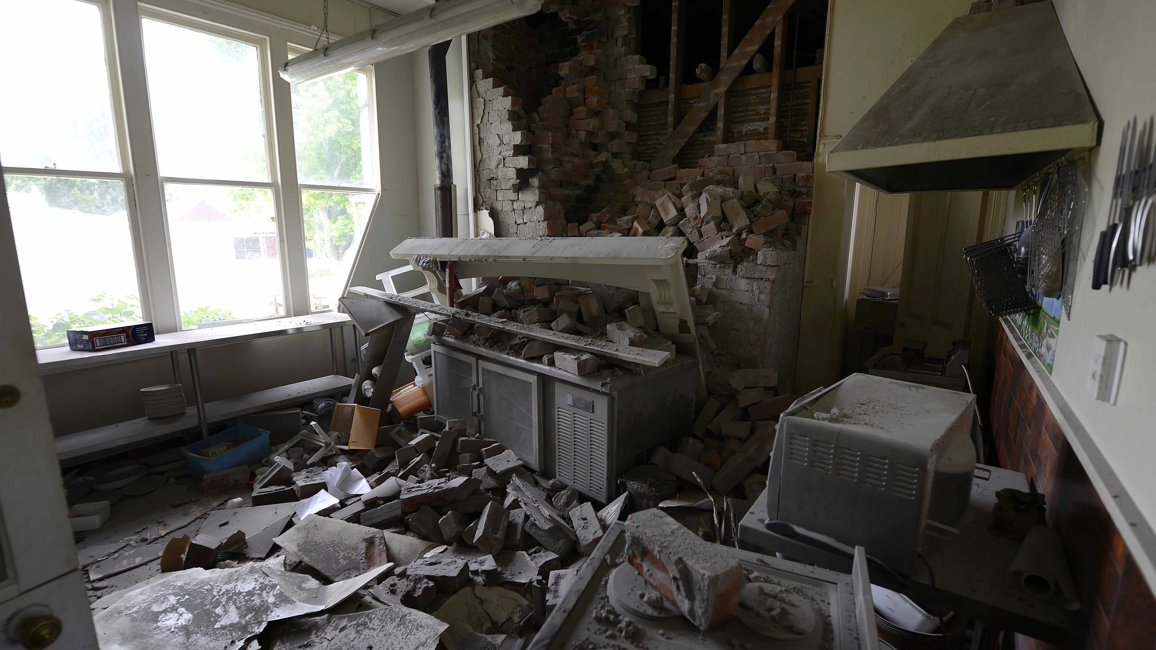 Quake leaves 28 Waiau buildings red-stickered