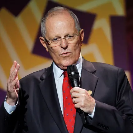 Peru president saved by predecessor