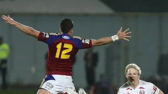 Rugby: Highlanders show signs of rust but grind out victory