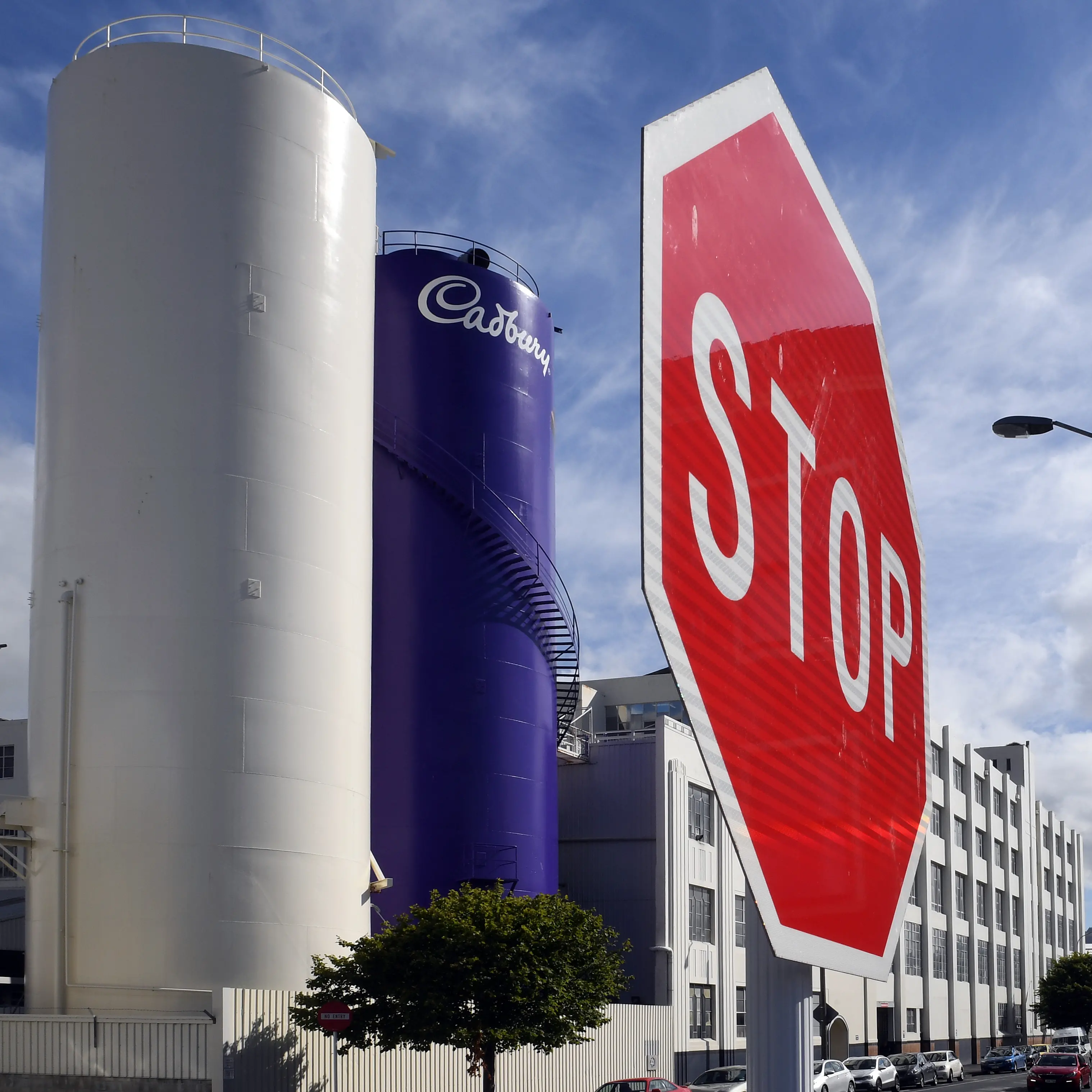 Warning to Cadbury staff over factory investment
