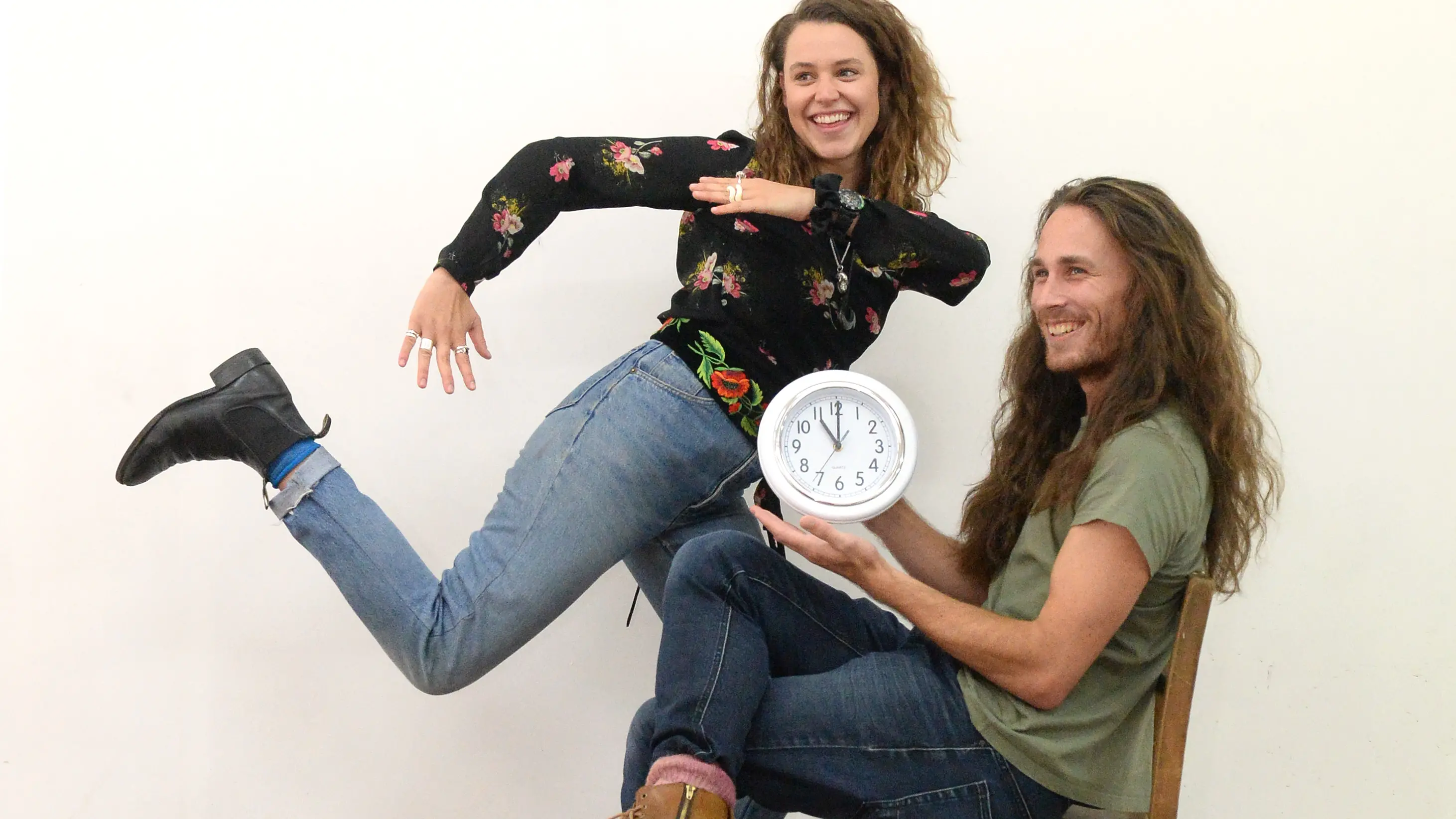 Dancers on time