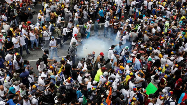 Two students dead after Venezuelan protests