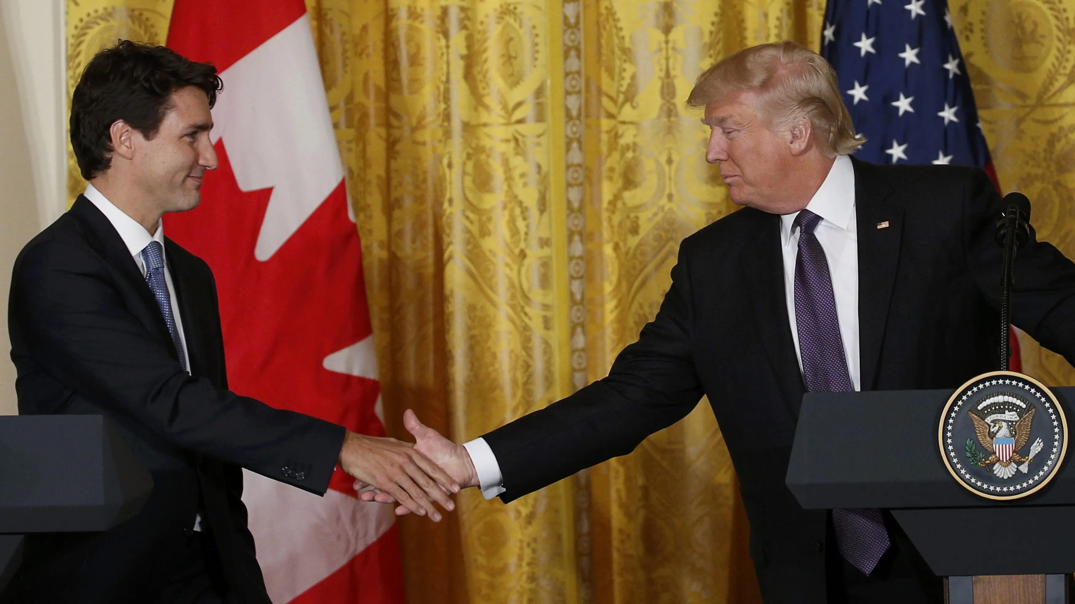 Trump calls Canadian PM 'dishonest and weak'