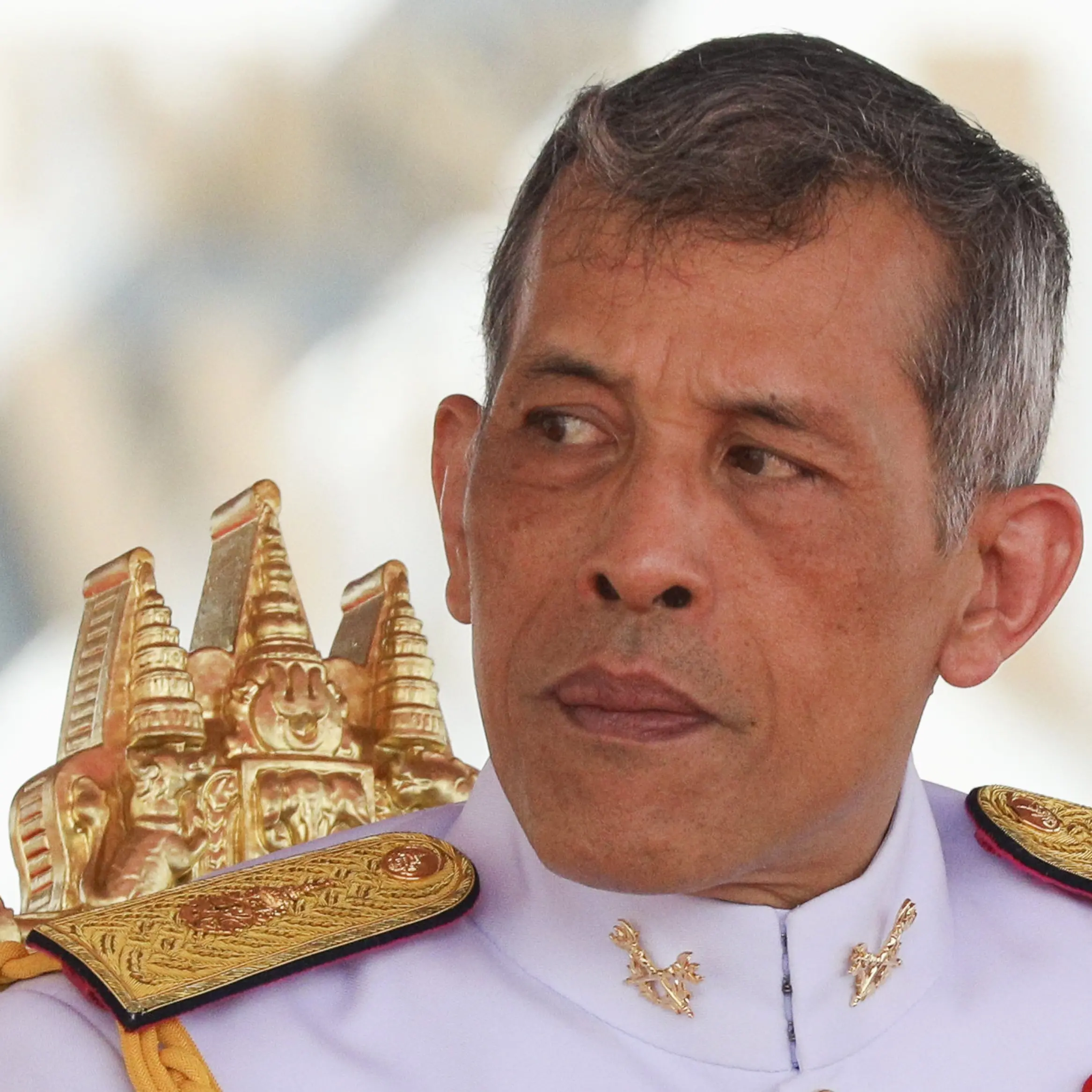 Teen suspected of shooting toy gun at Thai king