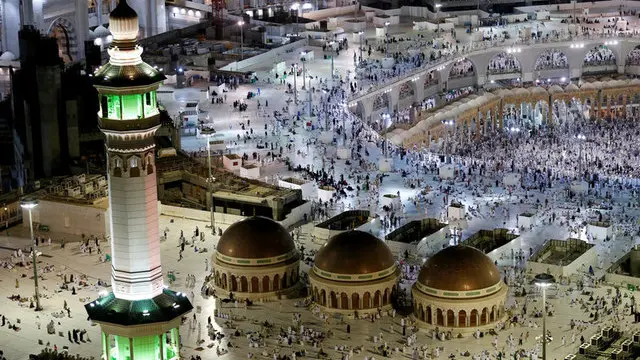 Bomber planning to attack Mecca mosque blows himself up
