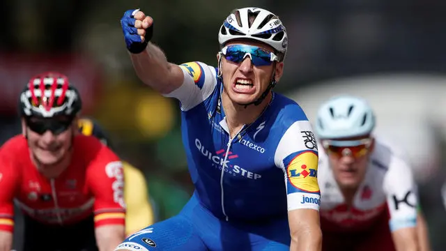 Kittel bursts through to win Tour de France stage six
