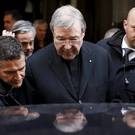 Aus police charge Vatican treasurer over sex crimes