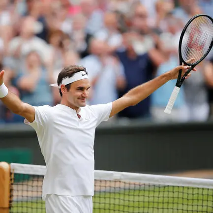 Sublime Federer outclasses Berdych to reach final