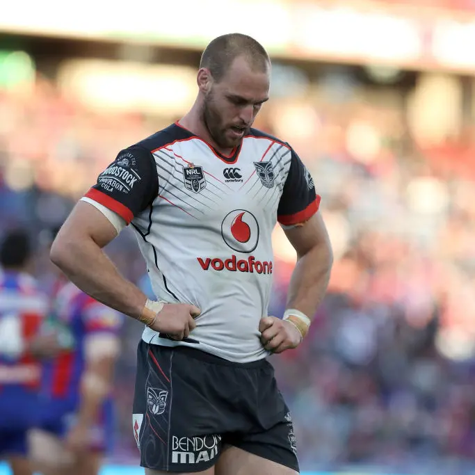 Warriors slump to crushing defeat