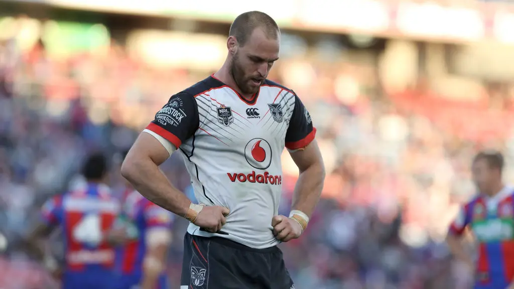 Warriors slump to crushing defeat