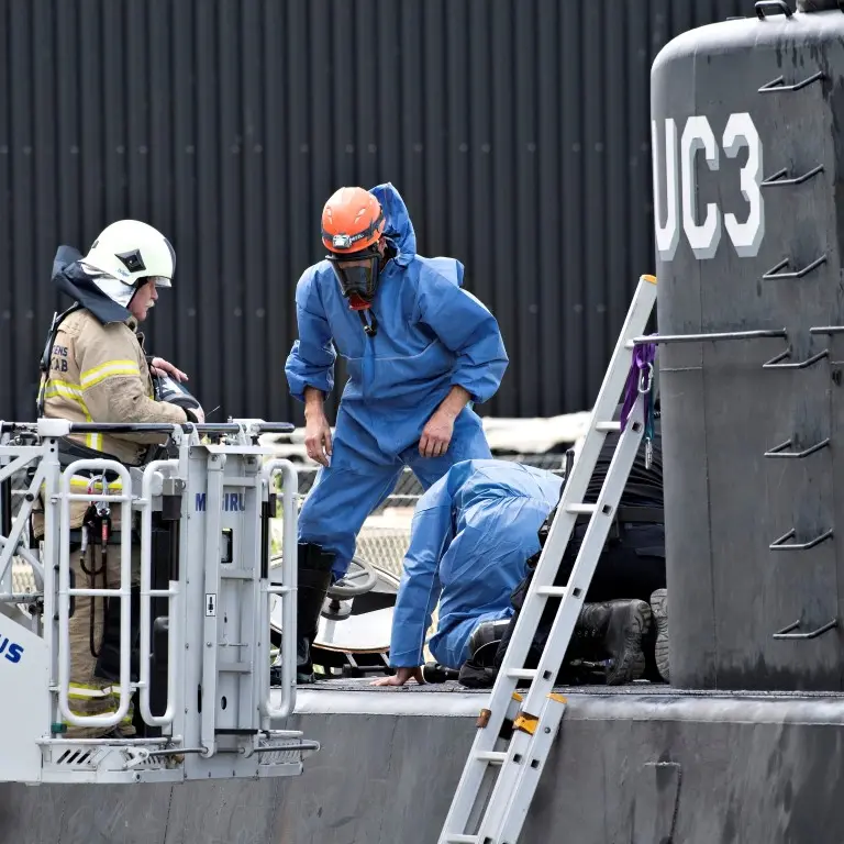 Danish sub 'deliberately sunk'