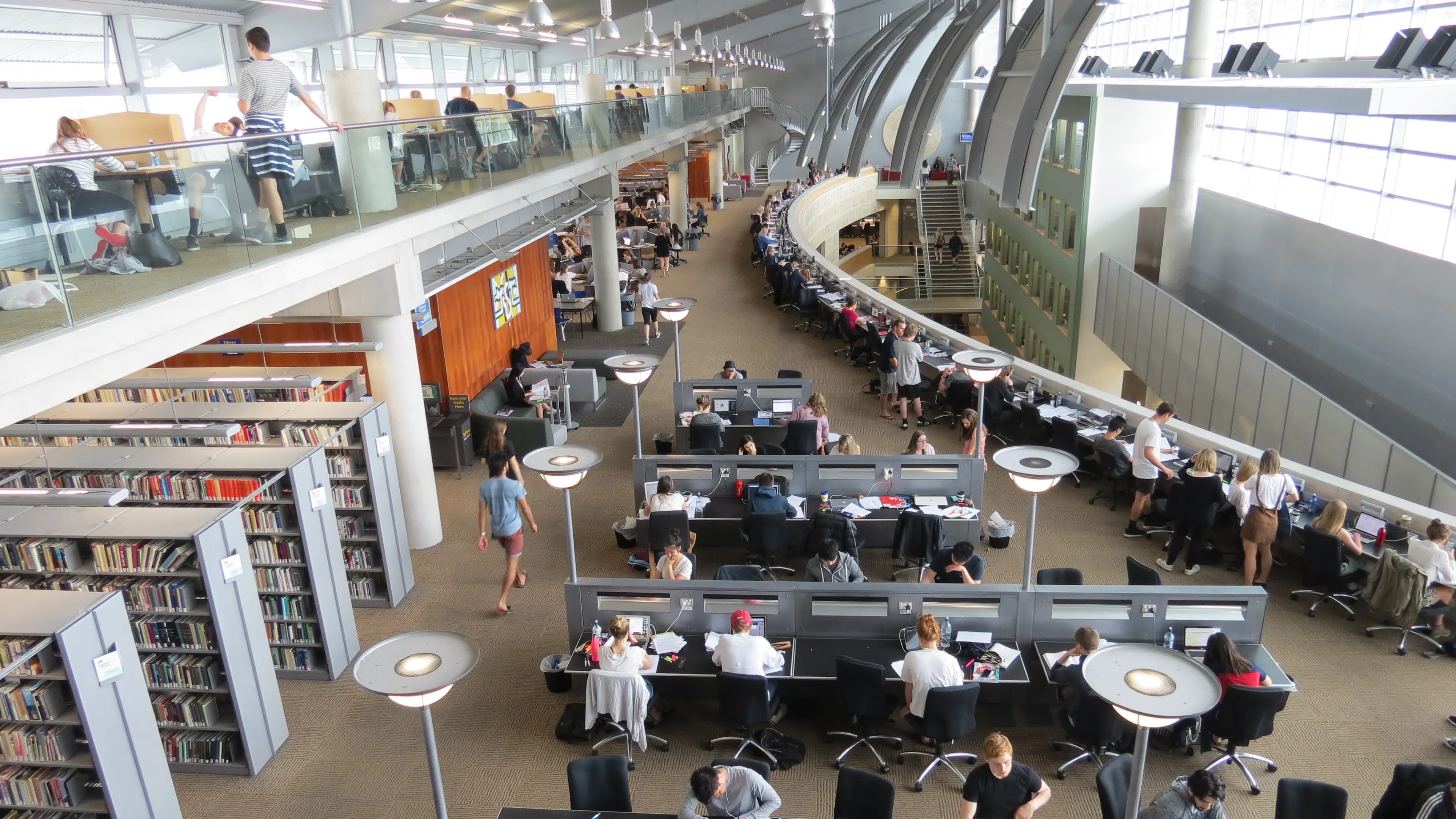 Labour unveils $2 billion sweeteners for students