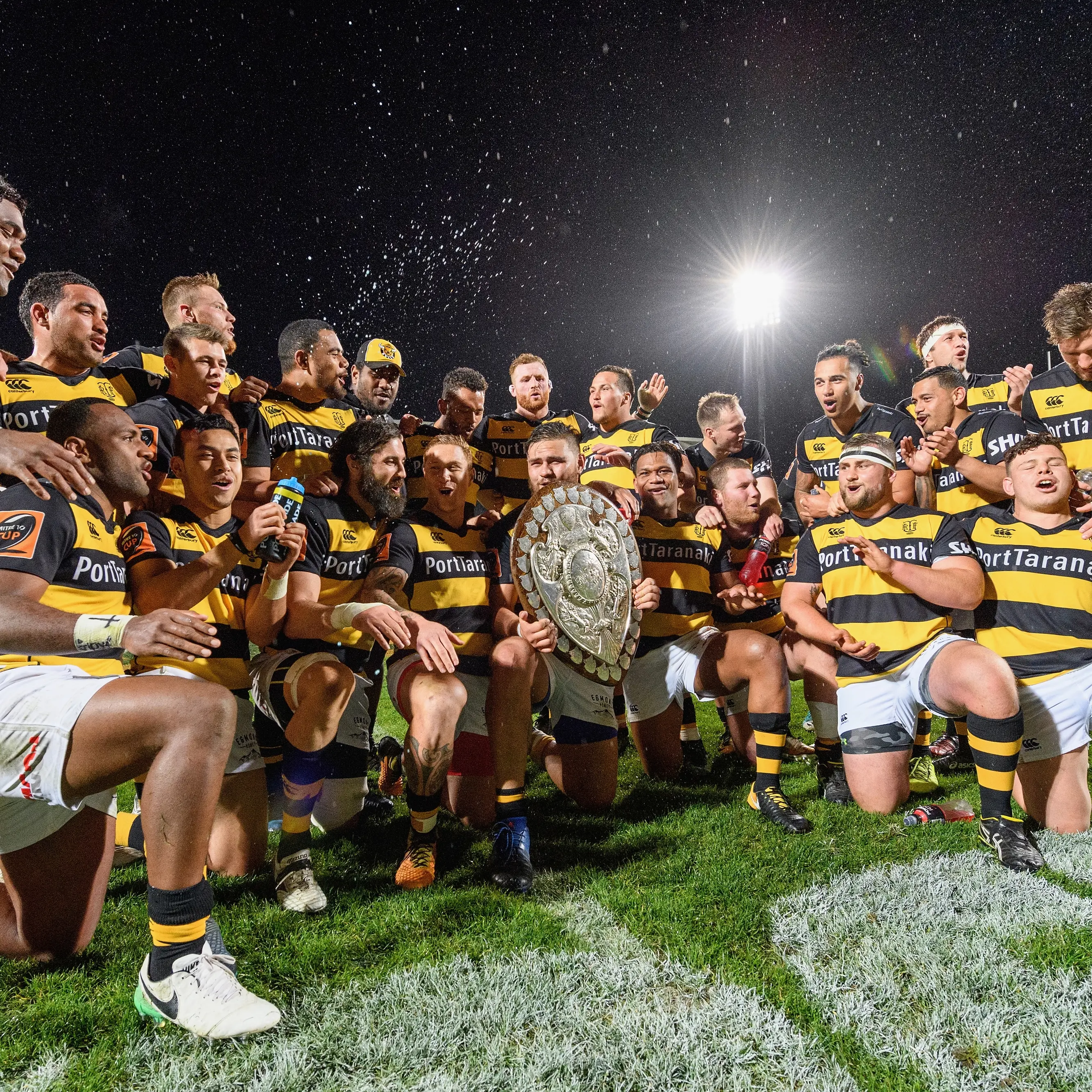 Taranaki steal the Ranfurly Shield in stunning fashion